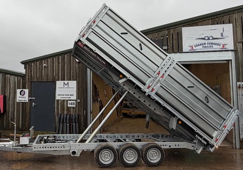 New brian james 13ft 6ft - brian, 6in