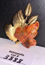 GOLD TONE BROOCH PIN ENAMEL