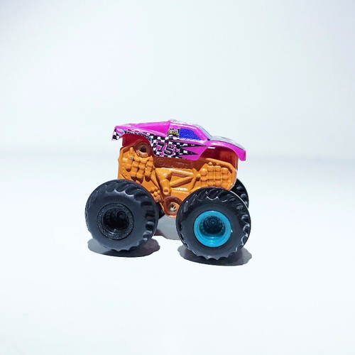 Hotwheels mattel monster truck - monster,
