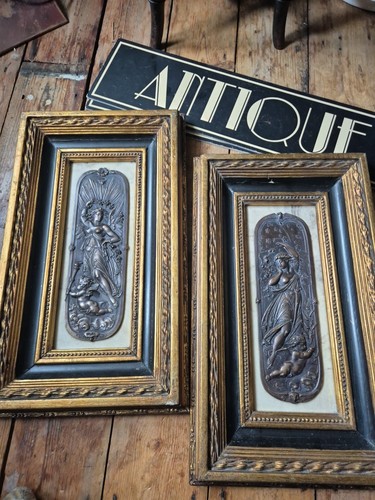 Antqiue pair bronze day - antqiue, of