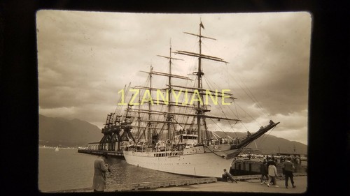 Bd10 vintage 35mm slide photo - slide,
