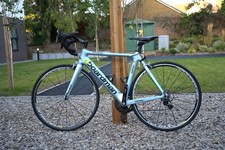 Boardman Air Pro Carbon Road Bike – Full Carbon Frame, Shimano Gears, Excellent 