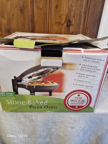 The pizza maker with - pizza,