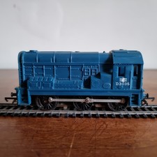 Tri-ang R152 Class 08 Diesel Shunter No.D3035 OO Gauge Unboxed