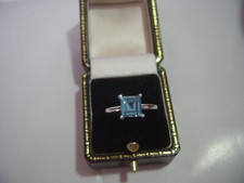 Vintage Solid Silver genuine-superb large square london blue topaz Ring Size p