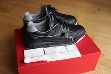 Valentino Garavani One Stud