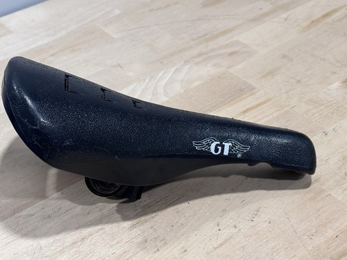Oldschool seat black - gt,