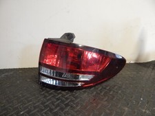 TOYOTA ESTIMA 2002 - 2005 DRIVERS SIDE REAR LED BRAKE LIGHT