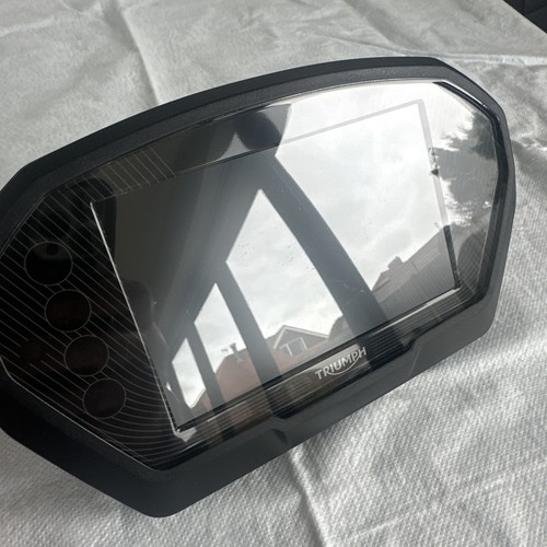 Triumph street triple - street, dash/