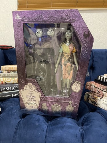 Disney limited edition - , doll