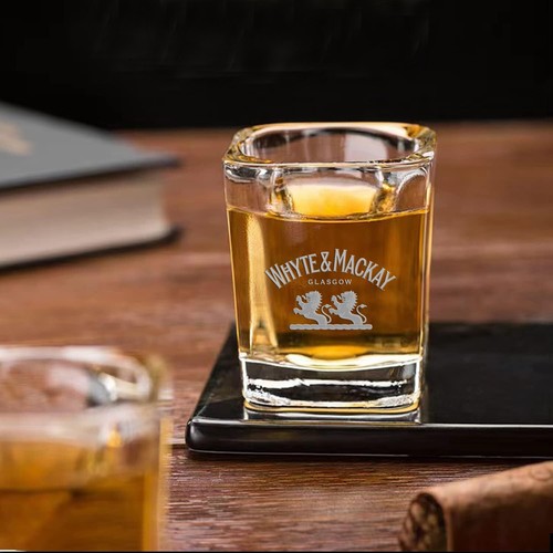 Whyte mackay whiskey - whyte, shot