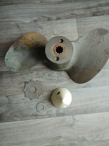 Vintage brass outboard prop - brass,