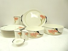 Villeroy & Boch 'Iris'  Serving Platter Dinner Plates Serving Bowls S & P Vase 