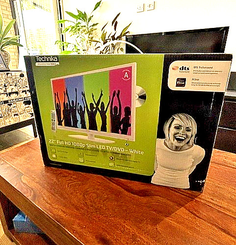 Technika tv dvd combi - hd,
