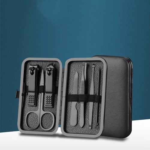 Men women manicure pedicure - men,