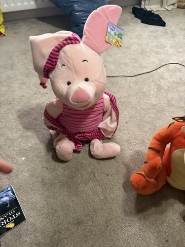 Disney piglet plush with night - plush,