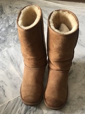 Uggs Classic Tall Boot Chestnut UK 7.5 Dispatch 7 sept
