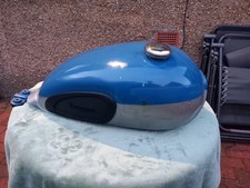 Triumph Bonneville Petrol Tank With Cap And Knee Pads