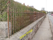 Photo 6x4 Cast iron railings Blairgowrie Many of the properties which fac c2013