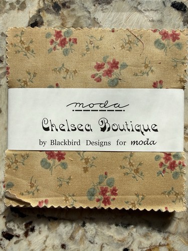 Moda 100 cotton fabric - 100%,
