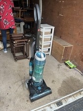 Hoover Breeze Evo Upright Bagless Corded Vacuum Cleaner Working