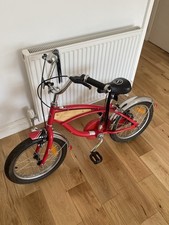 Classic Schwinn Roadster Bicylce