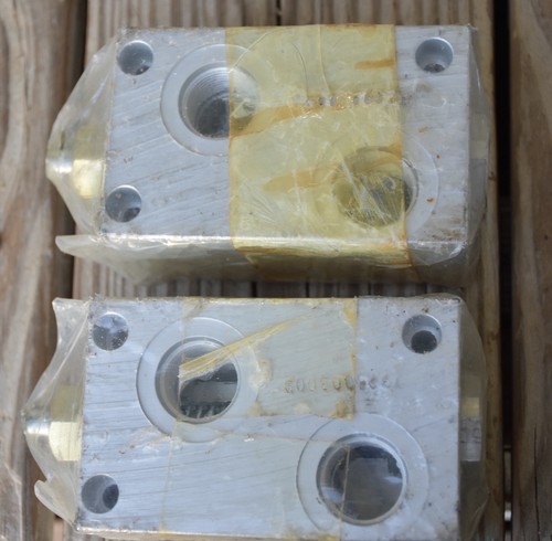 Hydraulic valve block - valve,