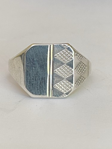 Vintage hallmarked 1977 - vintage,