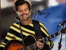 Harry Styles Signed 8x10