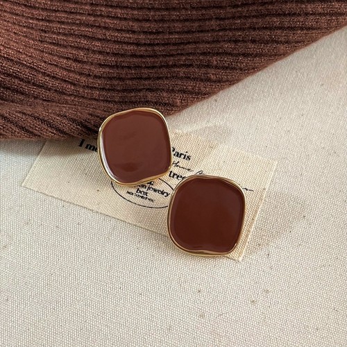 Handcrafted brown amber - brown,