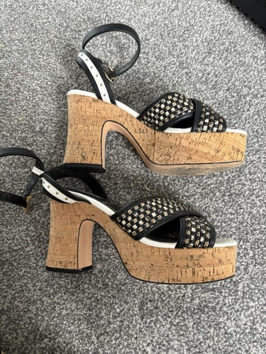River island black and - black, gold