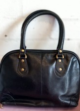 Gigi black leather hand bag