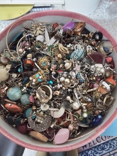 Odd earrings bundle - earrings,