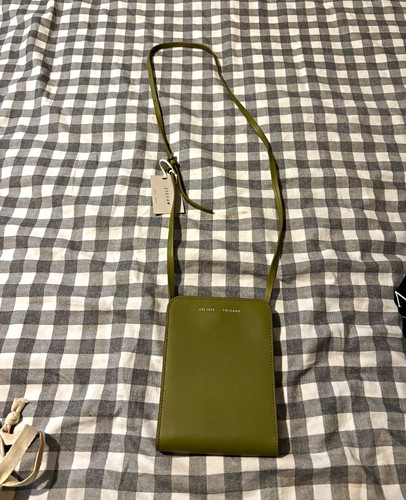 Jigsaw leather green crossbody - green,
