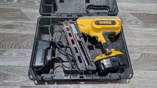 Dewalt 18v second fix - 18v,