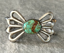 Native American Vintage Navajo Carico Lake Turquoise  sand cast  silver Bracelet