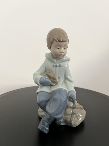 Cute lladro nao figure - figure, boy