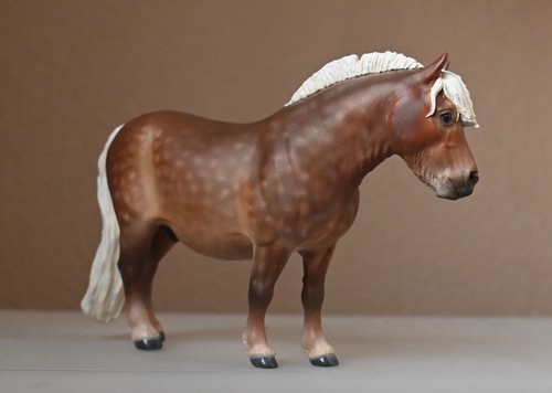 Artist resin custom deb - resin, by