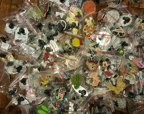 Disney trading pins 100 lot - trading,