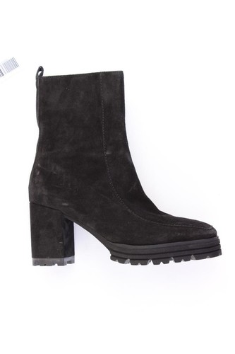 Peter kaiser suede boots - ⭐,