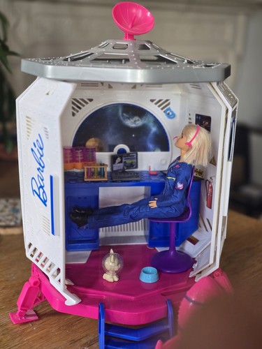 Barbie space discovery - barbie,