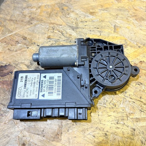 Audi convertible front left - front,