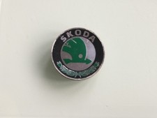 1x GENUINE SKODA 56mm ALLOY WHEEL CENTRE CAP No6U0601151L