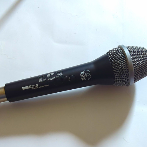 Akg d77 dynamic cardioid - akg, s