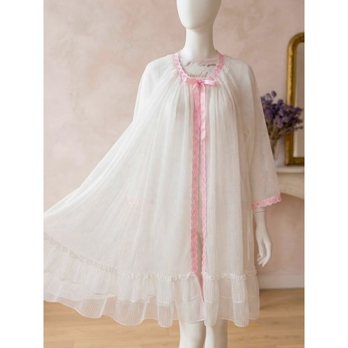 Vintage fashion lingerie - hi,