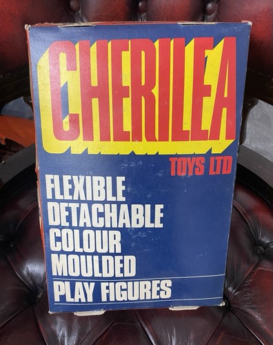 Box cherilea toys - cowboys, /