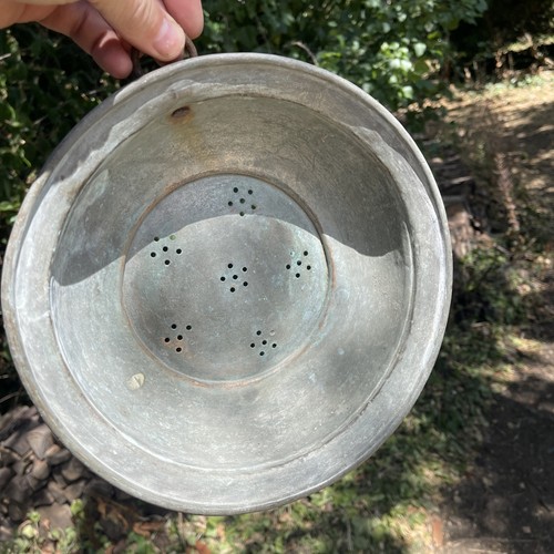 Very old copper strainer - old,