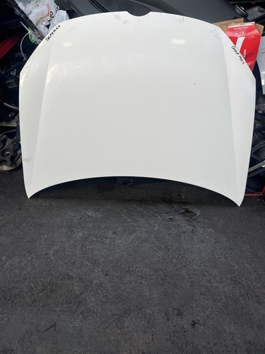Volkswagen golf mk6 - volkswagen, bonnet