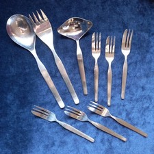 JOB LOT OF RETRO VINERS PROFILE DESIGN CUTLERY