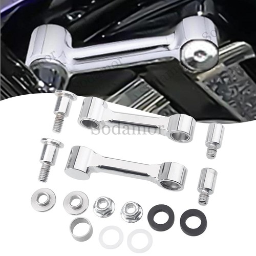 Chrome front fender mount - front,